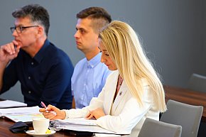 Sesja Rady Powiatu Inowrocławskiego. Pierwsza po wakacjach-5727