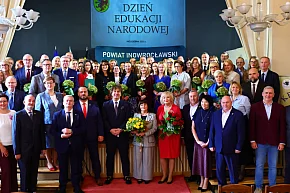 Święto powiatowych nauczycieli. Wręczono nagrody [ZDJĘCIA]-5867