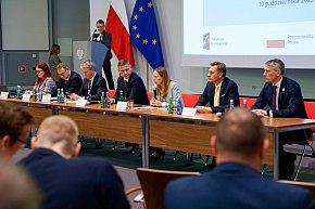 Minister Katarzyna Pełczyńska-Nałęcz z wizytą w Kujawsko-Pomorskiem [ZDJĘCIA]-5873