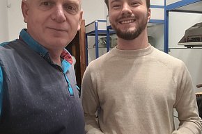 Kruszwiczanin w Teleexpressie: Pasja Jerzego Kubackiego do maszyn liczących!-5915