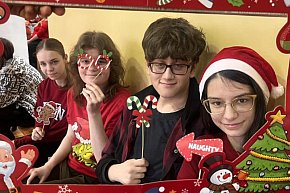 W ZSO Kruszwica odbył się Turniej Mikołajkowy o Puchar Dyrektora ZSO-6093