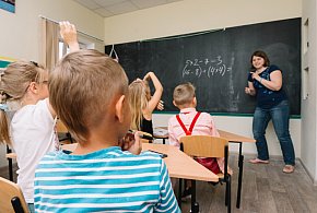 Nowy przedmiot szkolny dzieli Polaków. Kluczowa data właśnie nadeszła-45996