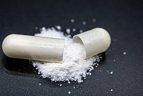 Salmonella w popularnym suplemencie. „Nie należy spożywać”-47586