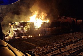 Pożar domku letniskowego przy ul. Żeglarskiej w Kruszwicy-49111