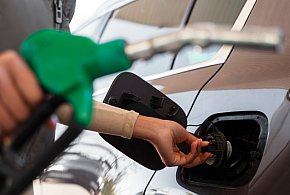 Zaskoczenie na stacjach paliw. Kierowcy nie tego się spodziewali-49271