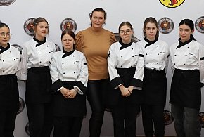 Certyfikaty zawodowe dla uczniów technikum logistycznego w „Kaziku”-49270