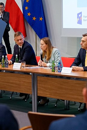 Minister Katarzyna Pełczyńska-Nałęcz z wizytą w Kujawsko-Pomorskiem [ZDJĘCIA]-5873