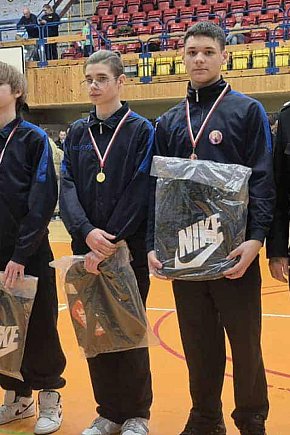 Młodzieżowa Drużyna Pożarnicza z Woli Wapowskiej zwycięża w zawodach wojewódzkich-6010