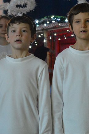 Jasełka w Szkole Podstawowej im. Armii Krajowej w Chełmcach [FOTO]-6156