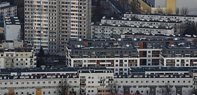 Raport: dla 47 proc. Polaków bezpieczeństwo w miejscu zamieszkania ważniejsze niż-47621