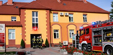 Radny z zarzutami wobec przebiegu ewakuacji w UM. Co na to burmistrz?