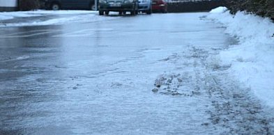 IMGW ostrzega przed opadami marznącymi oraz silnym mrozem