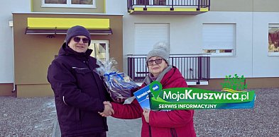 Inwestycja w Kruszwicy dobiega końca. Pierwsza klientka odebrała klucze