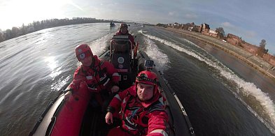 Ćwiczenia ratownicze na Wiśle z udziałem Nadgoplańskiego WOPR Kruszwica-47093