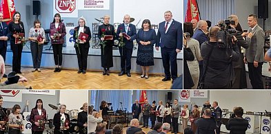 Najwyższe odznaczenia dla nauczycieli z MOW Kruszwica [ZDJĘCIA]-47108