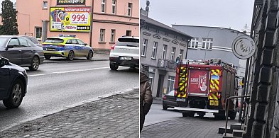 KRUSZWICA. Trwa interwencja służb na ul. Niepodległości-48048