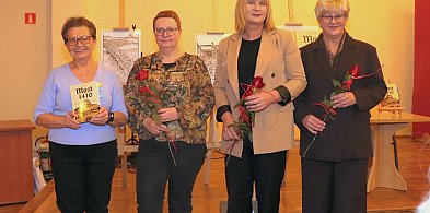 Spotkanie autorskie z Anną Skrzypińską w klubie „Popiel” na Zagoplu-48072