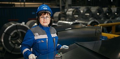 Zasady konserwacji odzieży roboczej – jak dbać o ubrania, by służyły dłużej?-48604