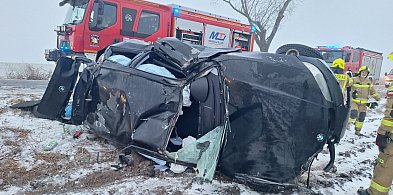 BMW dachowało pod Kruszwicą. Wypadek na trasie Papros–Bronisław