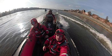 Ćwiczenia ratownicze na Wiśle z udziałem Nadgoplańskiego WOPR Kruszwica-47093