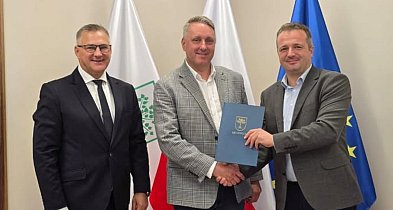 Podpisano umowę na remont drogi gminnej w Tarnówku-46904