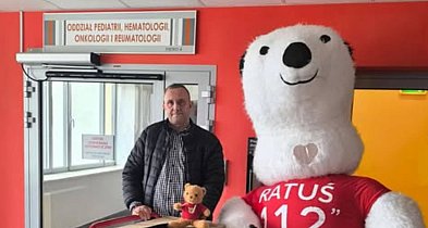 Adam Zuchniarek: sołtys Kobylnik odwiedził dzieci w bydgoskim szpitalu-47501