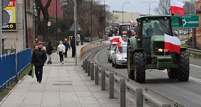 Rolnicy na drogach. Protesty przeciwko umowie Mercosur. W regionie spokój-48751