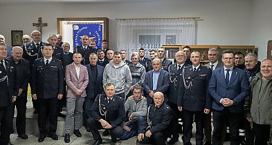 Paweł Drzewiecki prezesem OSP Ostrówek-49063