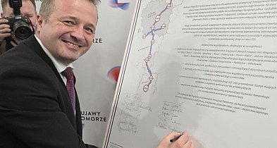 Burmistrz Kruszwicy podpisał deklarację o współpracy na rzecz budowy S15
