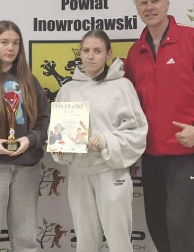 Uczennice ZSWP w Kobylnikach mistrzyniami powiatu w tenisie stołowym-46767