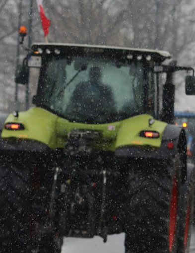 Wirtualna Polska informuje o możliwych próbach zniechęcania rolników do protestów-47537