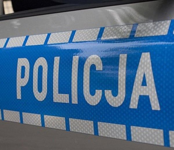 Kierowca mercedesa stracił prawo jazdy za przekroczenie limitu punktów-46665