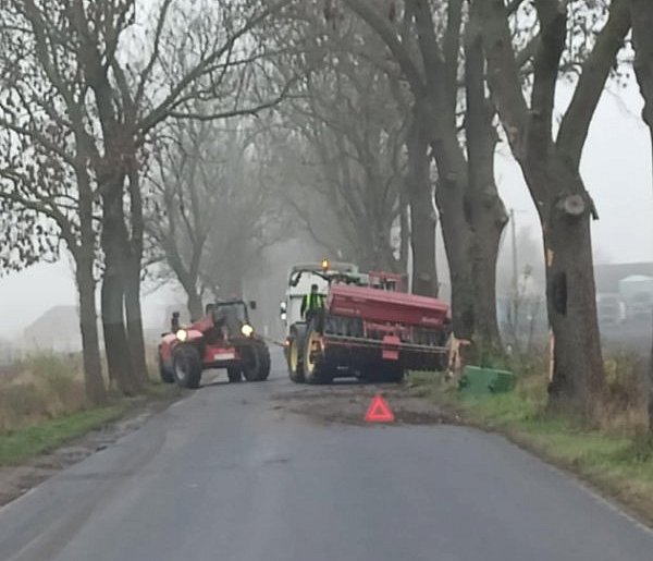 Niebezpiecznie na kruszwickich drogach. Przykładem Bródzki-Wróble [ALERT]-47204