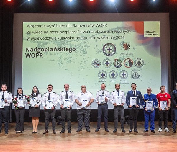 Uroczyste podsumowanie sezonu WOPR w Auli UMK w Toruniu-47447