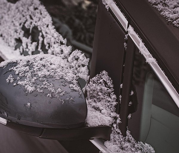 Zimowy atak w całej Polsce. Kierowców czeka kosztowna niespodzianka-47660