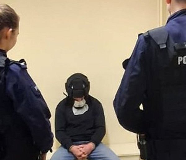 KRUSZWICA. Trzy miesiące aresztu dla 30-latka, który ukradł ciężarówkę z burakami-48141