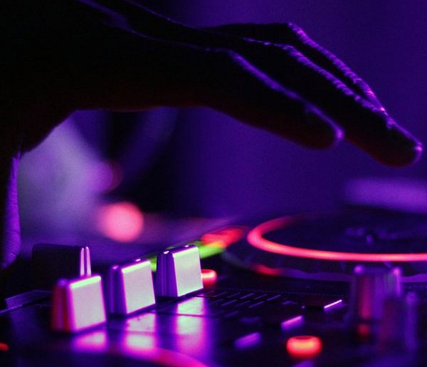 Pomysł na klub muzyczny w okolicach Kruszwicy. Ma szansę wypalić?-48258