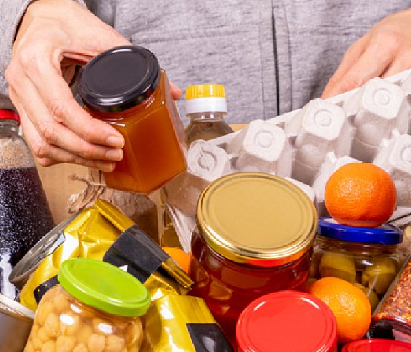 Kruszwica. Akcja społeczna „Podziel się dobrym jedzeniem”-48724