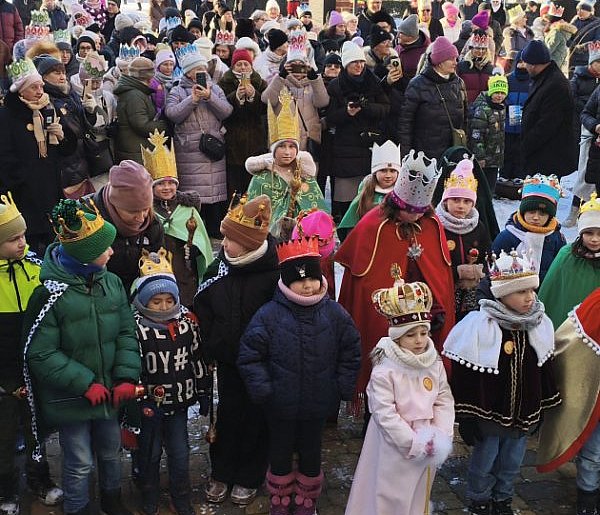 Orszak Trzech Króli w Kruszwicy. Zobaczcie szczegółową fotorelację [FOTO]-48955