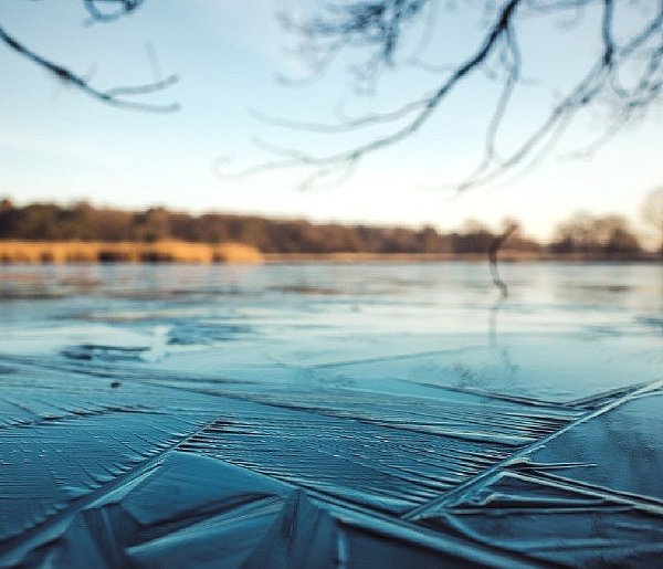 Ludzie w wodzie przy Ziemowita? To tylko ćwiczenia-49090