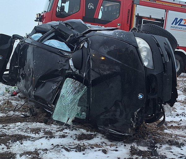BMW dachowało pod Kruszwicą. Wypadek na trasie Papros–Bronisław