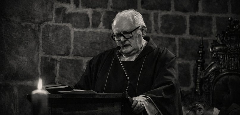 Nie żyje były proboszcz kruszwickiej kolegiaty ks. Roman Kotecki