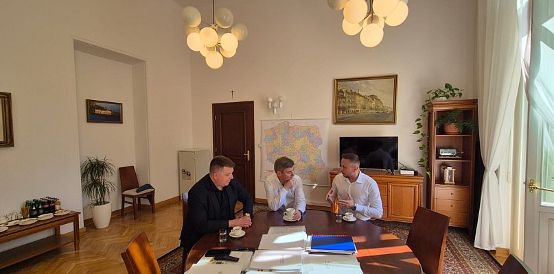 Spotkanie w KPRM w sprawie inwestycji drogowych dla Inowrocławia - 45548