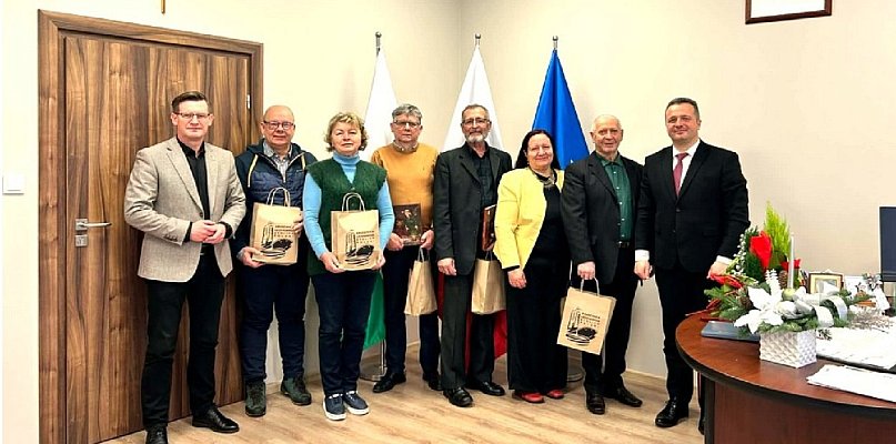 Spotkanie w Urzędzie Miejskim w Kruszwicy w ramach projektu EcoDigital Seniors - 48228