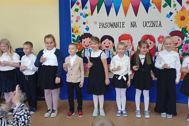 Rusinowo: Tak wyglądało ślubowanie uczniów klas pierwszych [ZDJĘCIA]