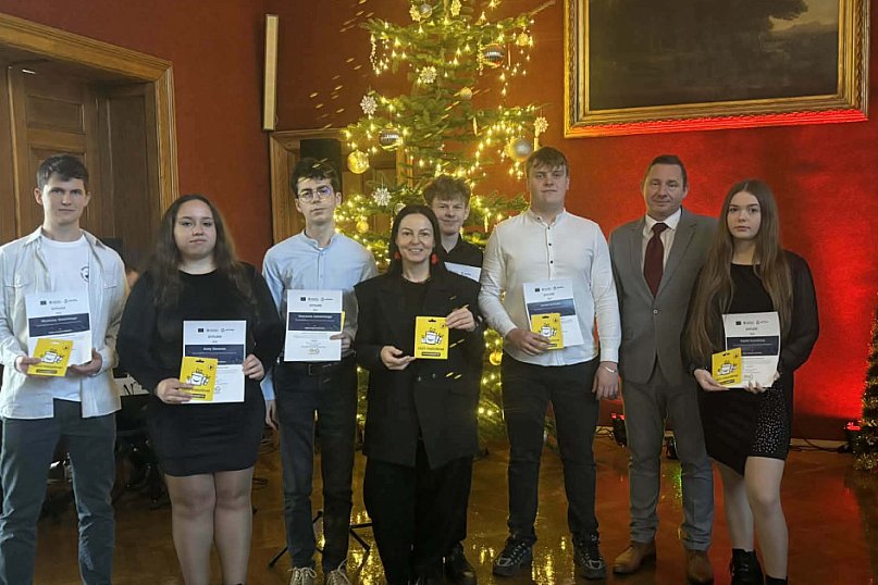 Uczniowie ZSW-P w Kobylnikach z pierwszym miejscem w ogólnopolskim konkursie