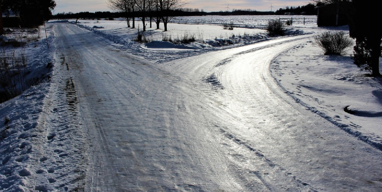 IMGW ostrzega przed gołoledzią w dziewięciu województwach