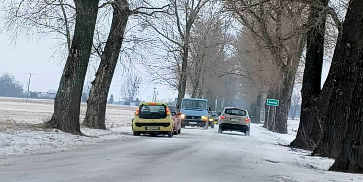 Kolizja dwóch osobówek w Szarleju